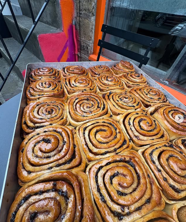 A tray of cinnamon rolls